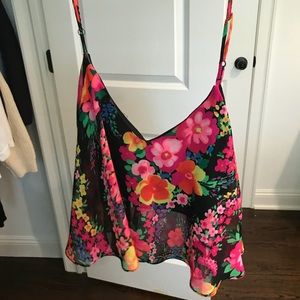 Show Me Your MuMu Floral Crop Tank